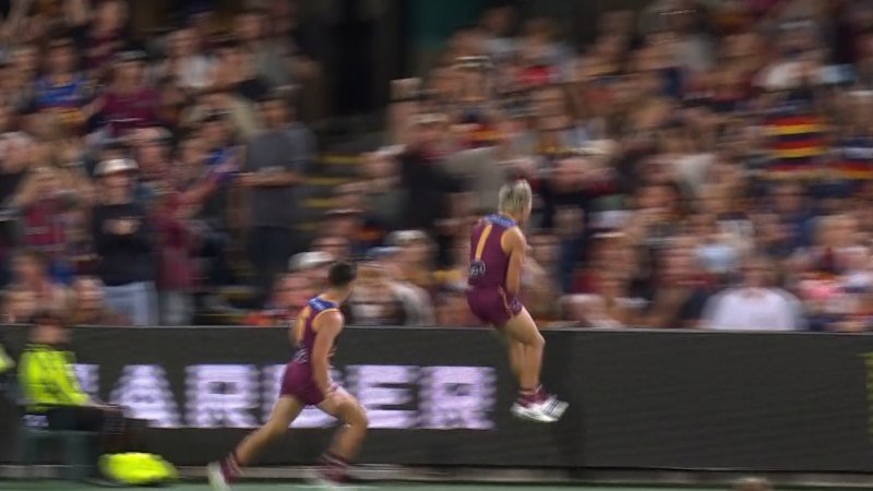 Lohmann fires first goal inside 25 seconds