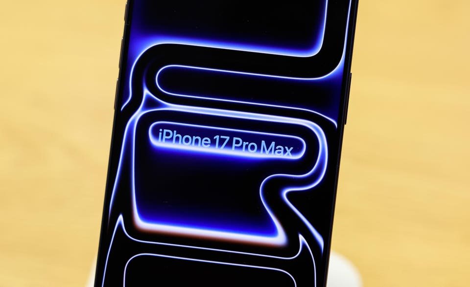 iPhone 17 Price Slashed Further After iPhone 18 Price Hike