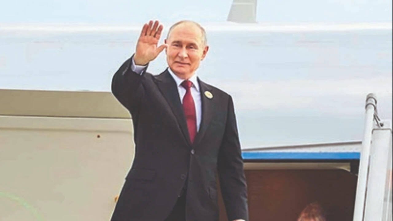 Putin pushes for Brics nations' own insurance mechanism
