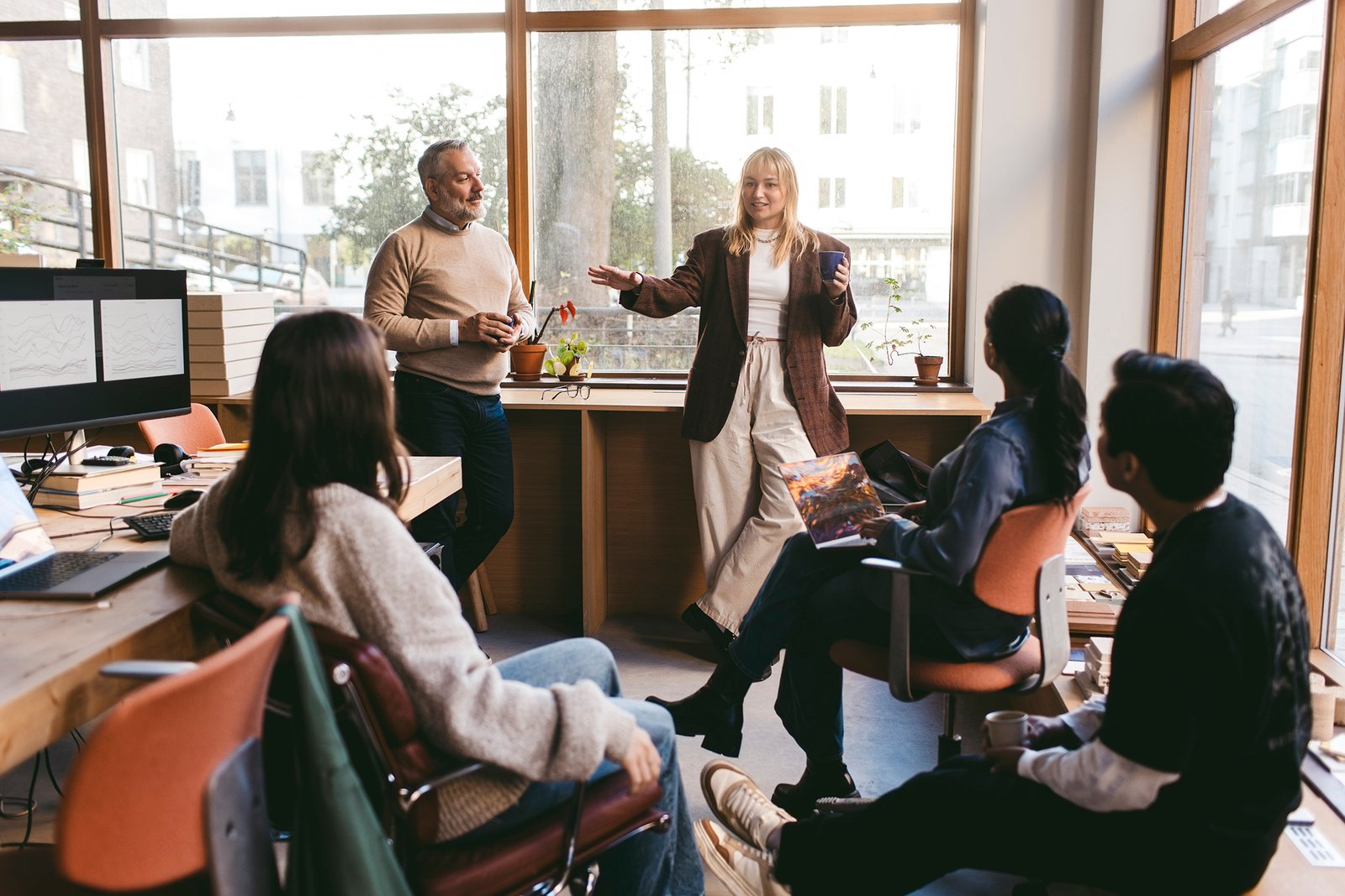 You Might Be Scheduling Meetings at the Wrong Time. Here’s What Science Says to Do Instead.