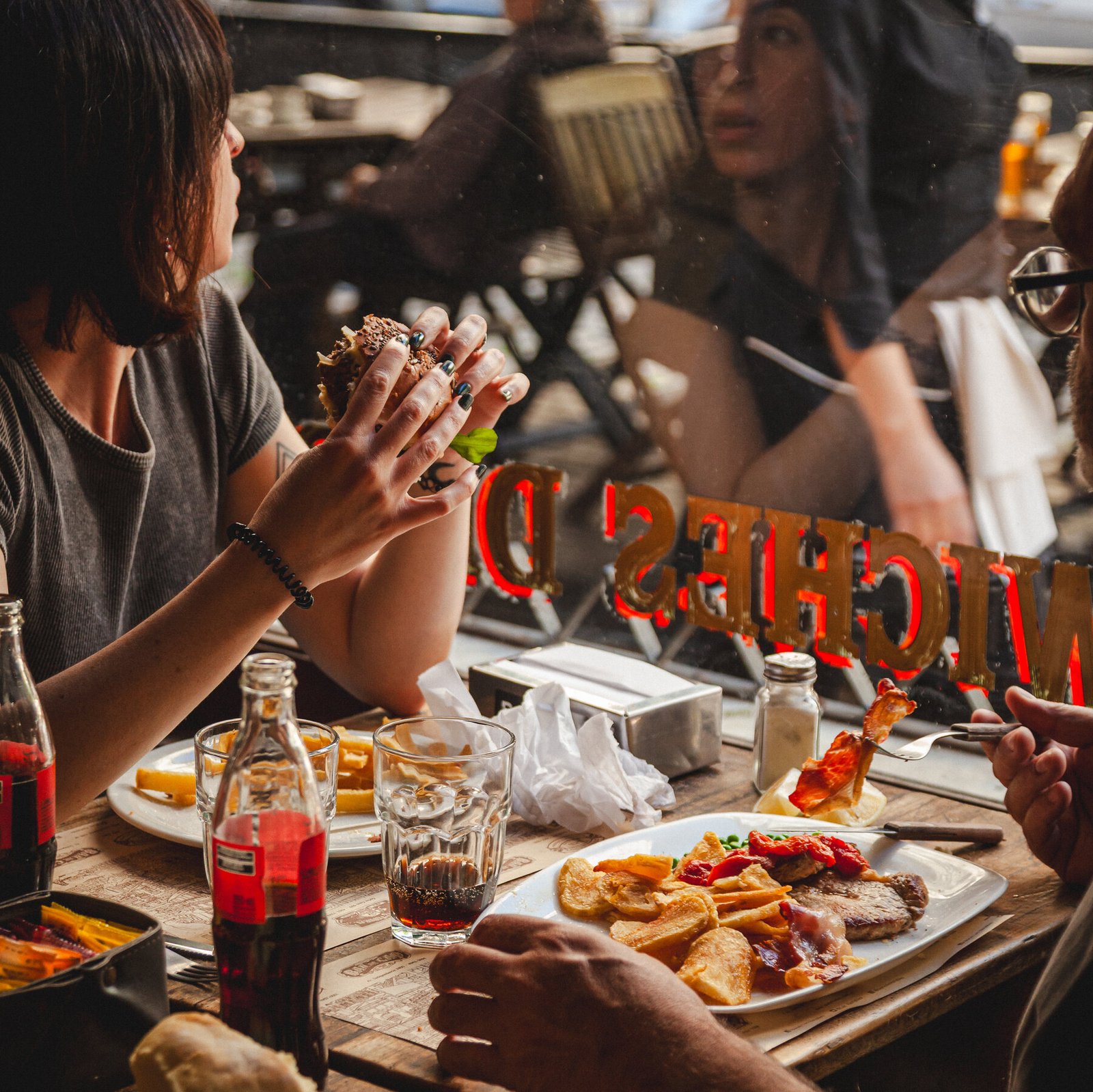 Where to Find Authentic Argentine Bars and Cafes in Buenos Aires